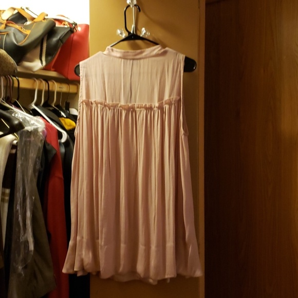 Short sleeve puff blouse - Picture 2 of 2